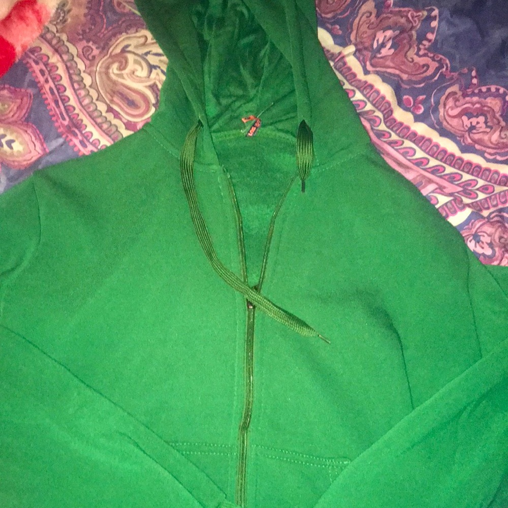 Green cropped zip up